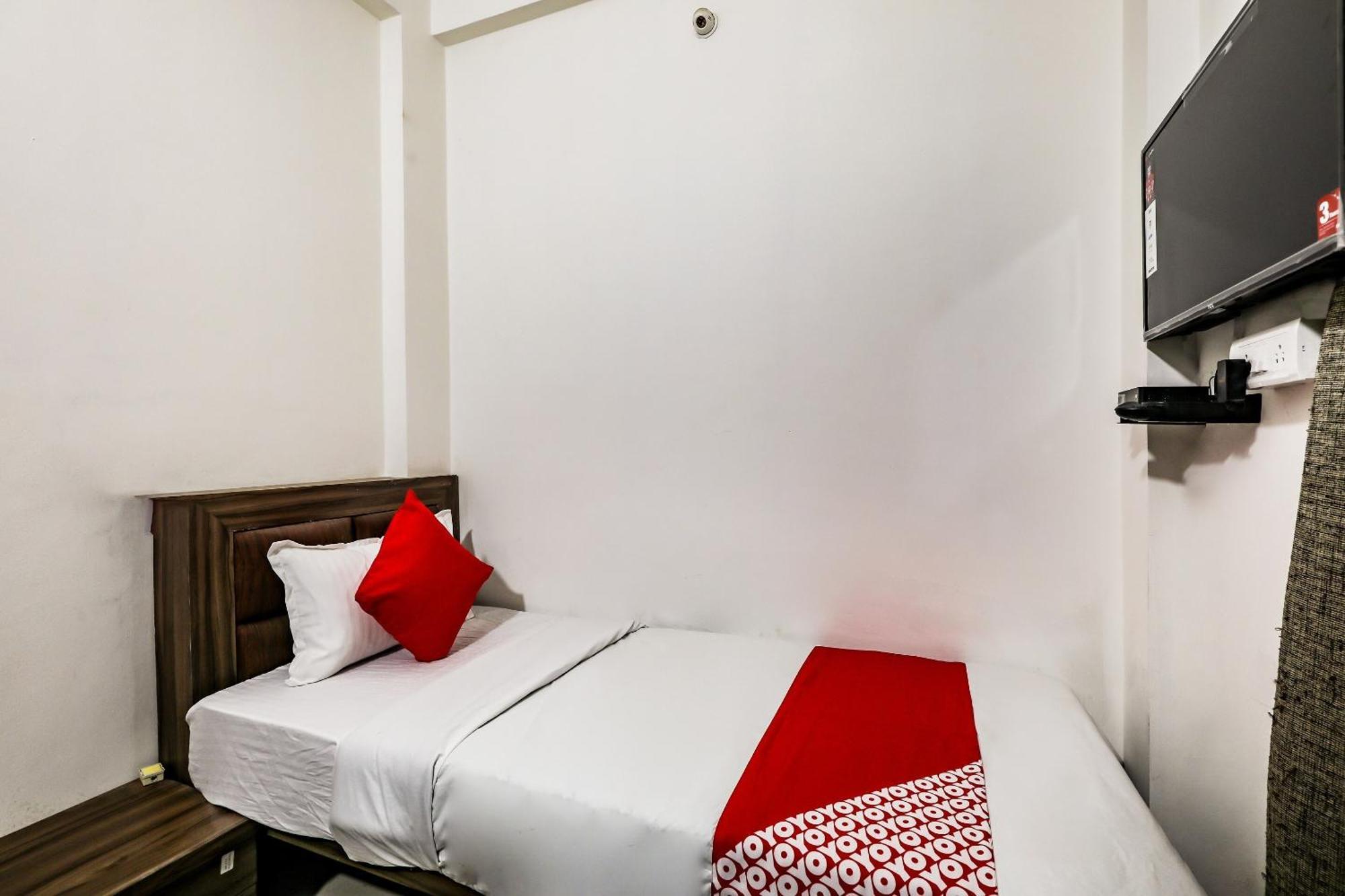 Hotel O Sugar Cube Samarda Kaliāsot 외부 사진